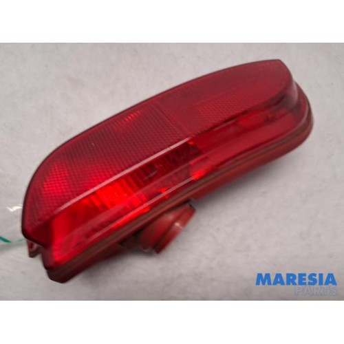 Peugeot - 206 PLUS - Rear fog light
