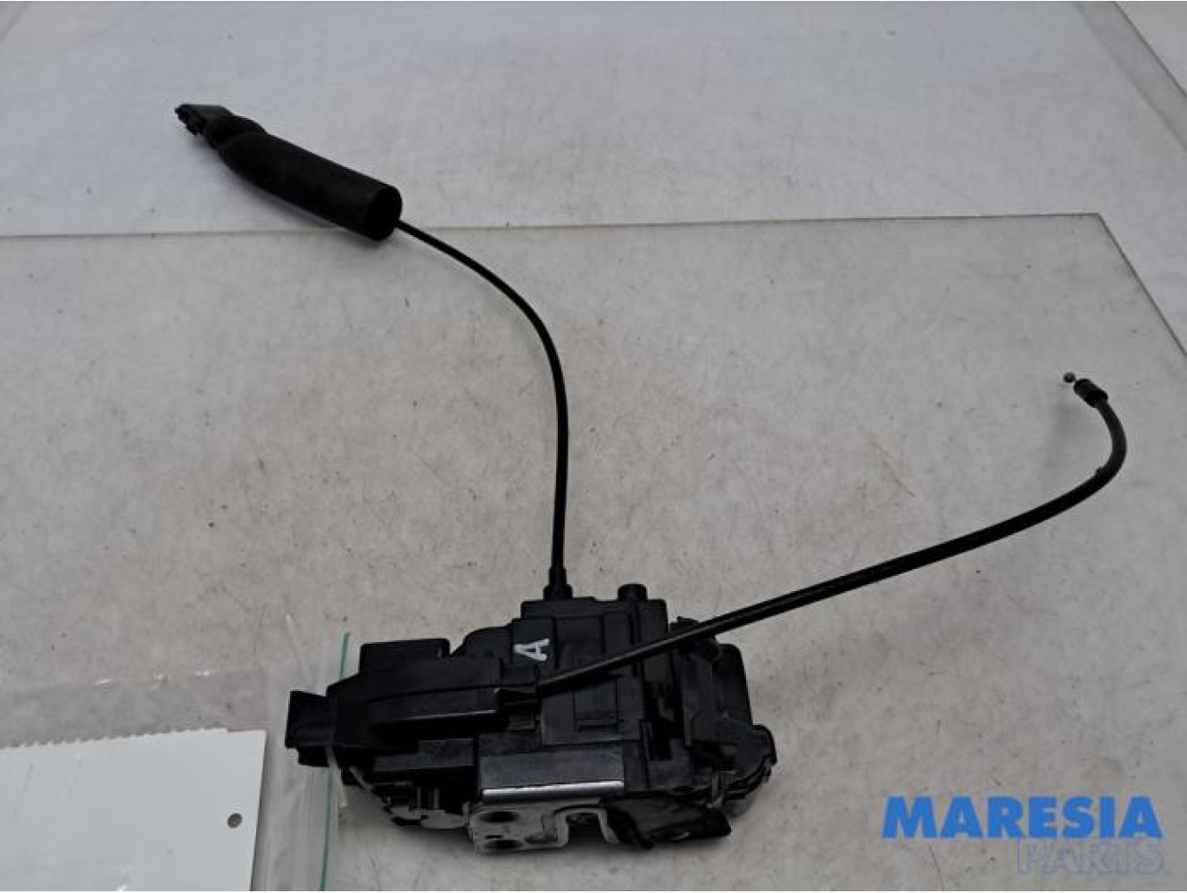 Renault - Megane - Rear door lock mechanism 4-door, left