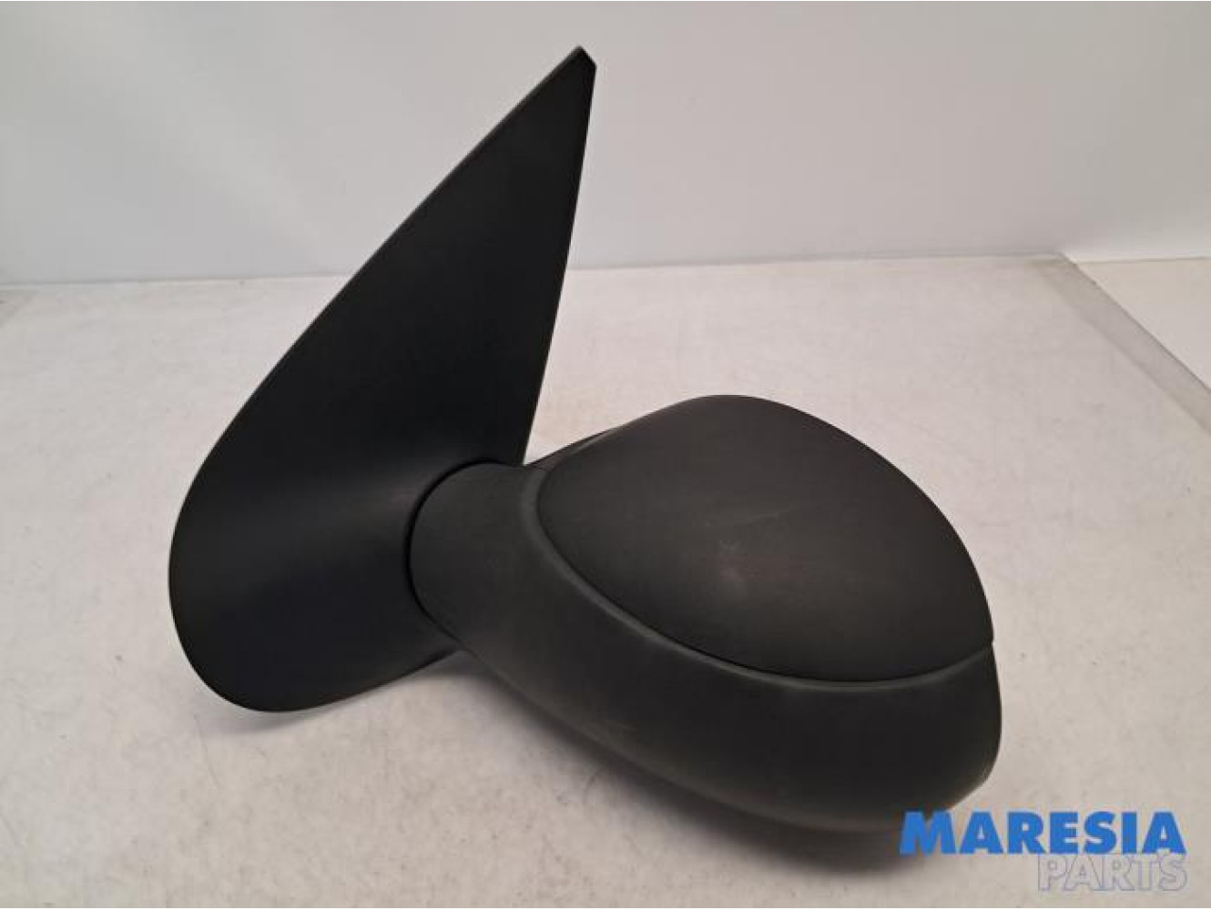 Peugeot - 206 PLUS - Wing mirror, left