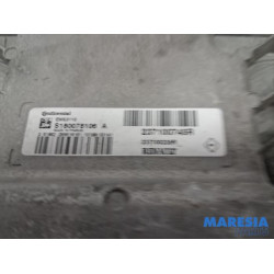 Renault - Megane - Engine management computer