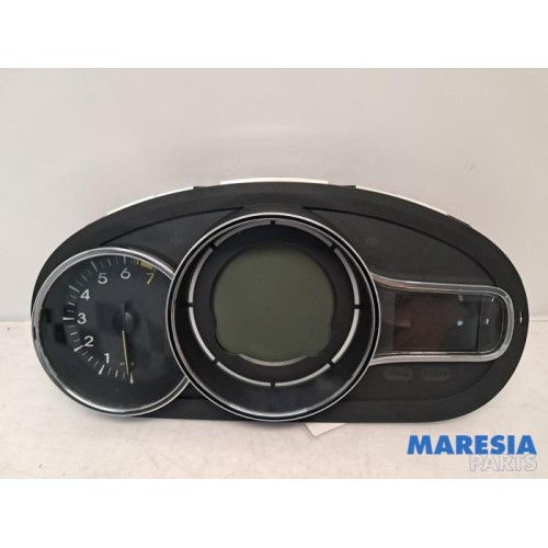 Renault - Megane - Instrumentenpaneel