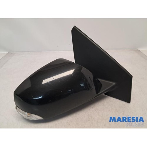 Renault - Megane - Wing mirror, right