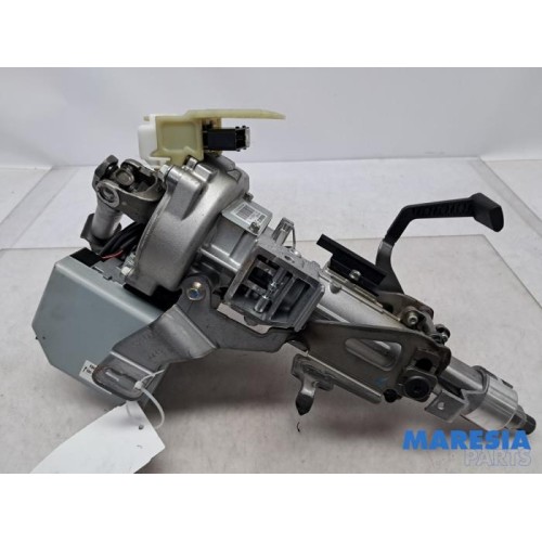 Renault - Megane - Steering column housing