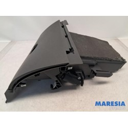 Renault - Megane - Dashboardkastje