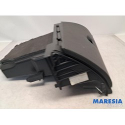 Renault - Megane - Dashboardkastje