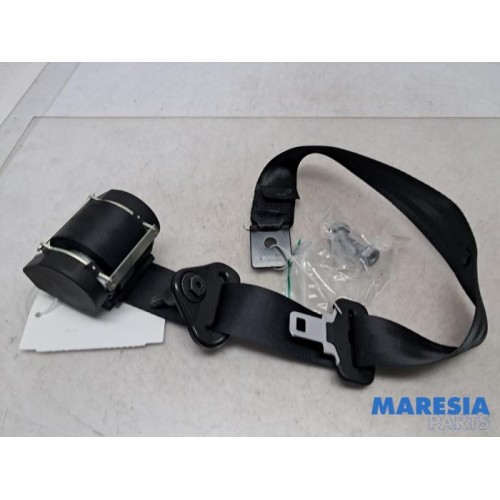 Renault - Megane - Sicherheitsgurt links hinten