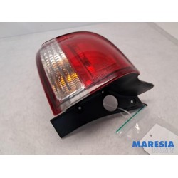 Renault - Clio - Taillight, left