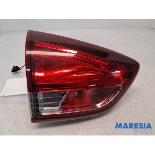 Renault - Clio - Taillight, left