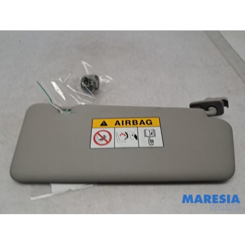 Renault - Clio - Sun visor