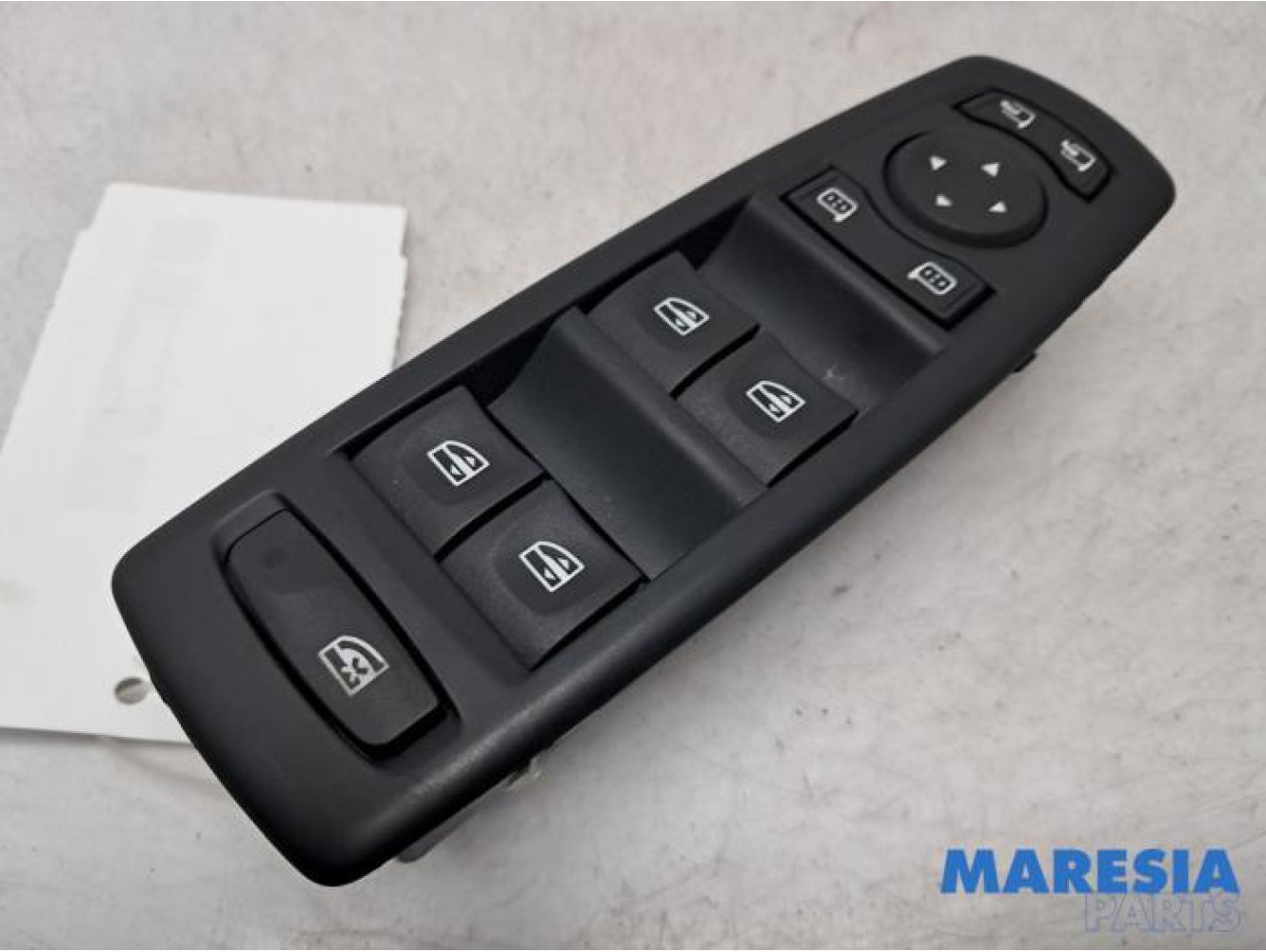 Renault - Megane - Multi-functional window switch
