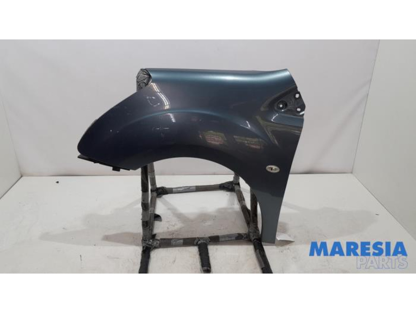 Citroen - Berlingo - Front wing, left