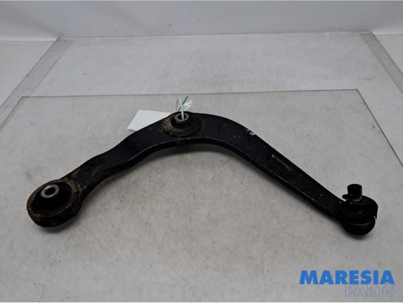 Peugeot - 206 PLUS - Front lower wishbone, right