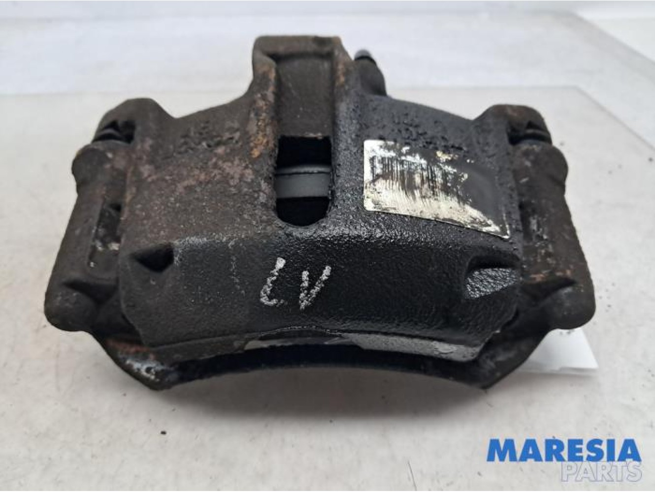 Peugeot - 206 PLUS - Front brake calliper, left