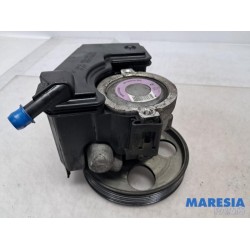Peugeot - 206 PLUS - Power steering pump