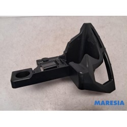 Renault - Talisman - Rear bumper bracket central