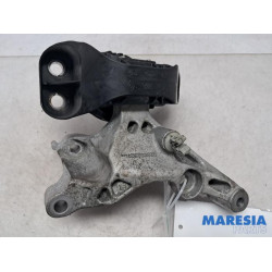 Renault - Talisman - Engine mount