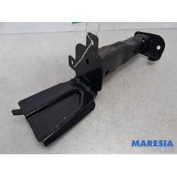 Renault - Talisman - Front part support