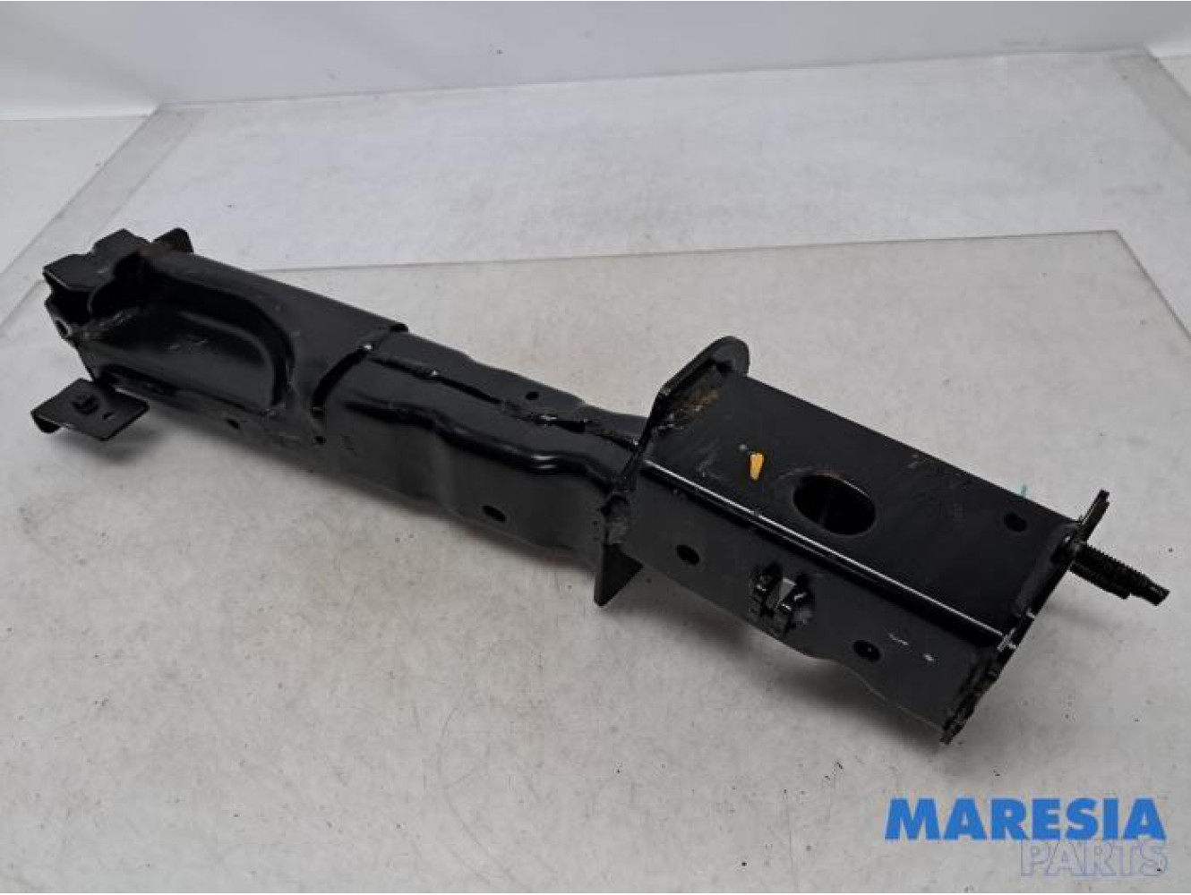 Renault - Talisman - Front part support