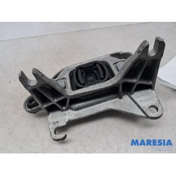 Renault - Talisman - Engine mount