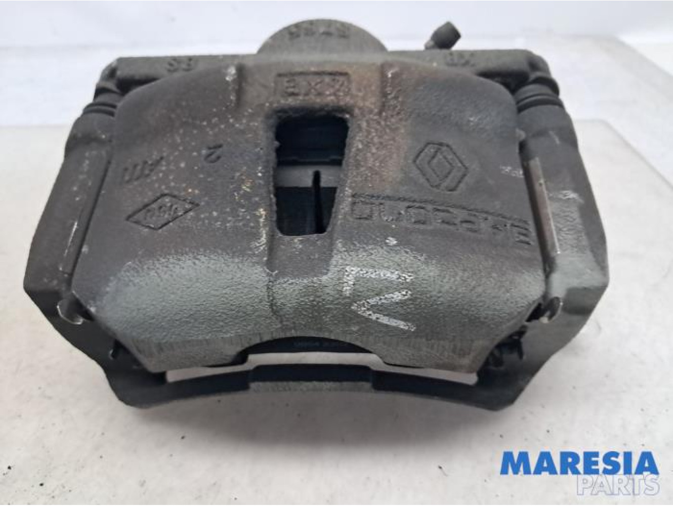 Renault - Talisman - Front brake calliper, left