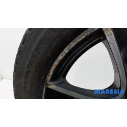 Renault - Clio - Sportvelgenset + banden