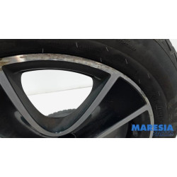 Renault - Clio - Sportvelgenset + banden