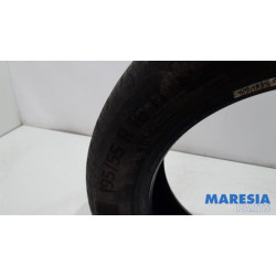 Peugeot - 207 - Tyre