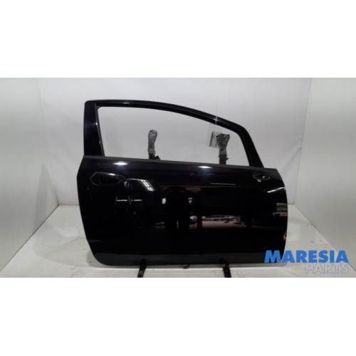 Fiat - Punto - Door 2-door, right