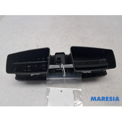 Renault - Megane - Luchtrooster Dashboard