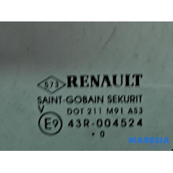 Renault - Megane - Driehoeks Ruit links-achter