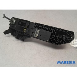 Alfa Romeo - Giulietta - Door handle 4-door, front left