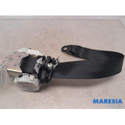 Alfa Romeo - Giulietta - Rear seatbelt, left