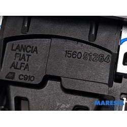 Alfa Romeo - Giulietta - Automatic gear selector