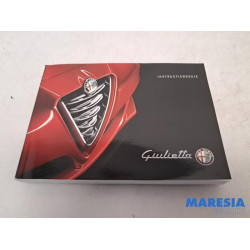 Alfa Romeo - Giulietta - Instruction Booklet