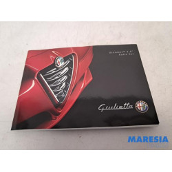 Alfa Romeo - Giulietta - Instruction Booklet