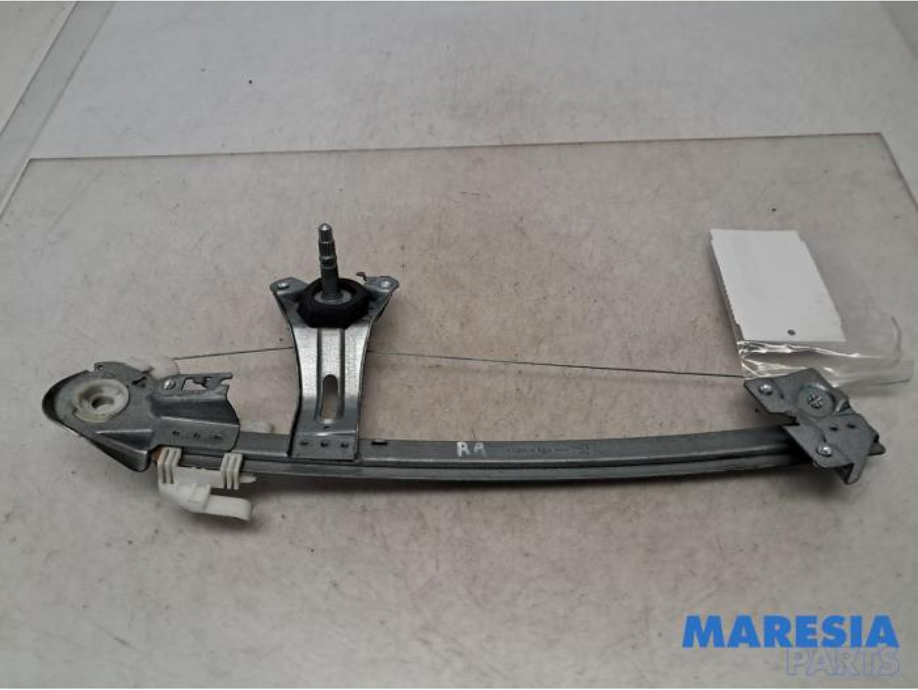 Peugeot - 206 PLUS - Rear door window mechanism 4-door, right
