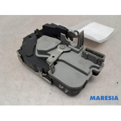 Peugeot - 206 PLUS - Rear door lock mechanism 4-door, left