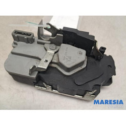 Peugeot - 206 PLUS - Rear door mechanism 4-door, right