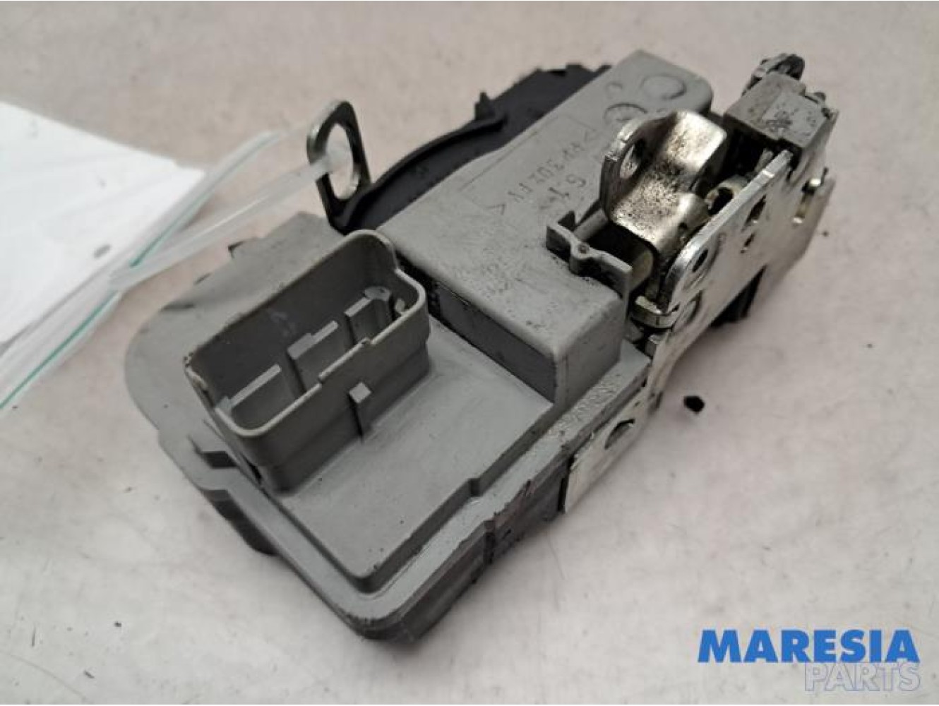 Peugeot - 206 PLUS - Door lock mechanism 4-door, front left