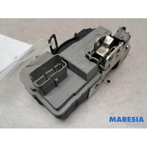 Peugeot - 206 PLUS - Door lock mechanism 4-door, front left