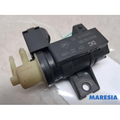 Renault - Clio - Turbo pressure regulator