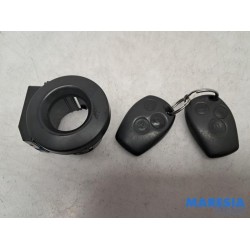 Renault - Trafic - Engine management computer