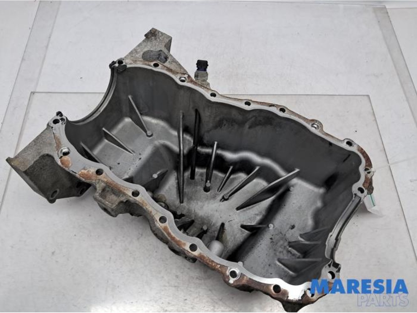 Renault - Clio - Sump
