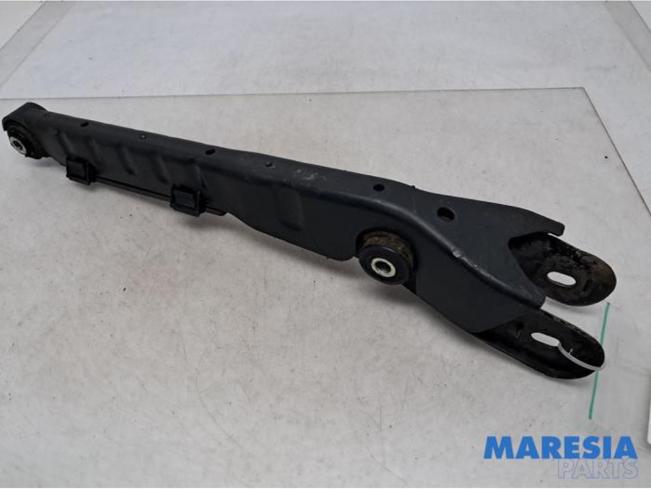 Alfa Romeo - Giulietta - Querlenker unten links hinten