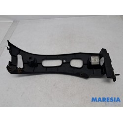 Citroen - C4 Picasso - Support pare-chocs arrière centre