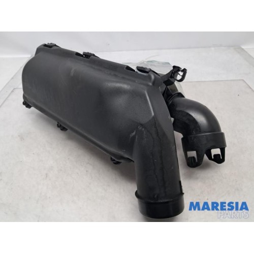 Citroen - C4 Picasso - Air box