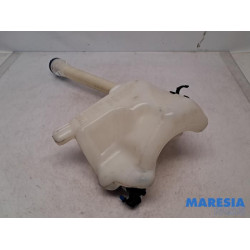 Citroen - C4 Picasso - Front windscreen washer reservoir