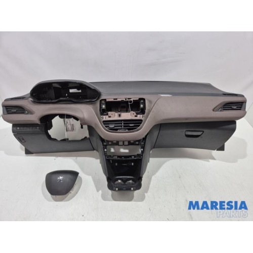 Peugeot - 2008 - Airbag set + dashboard
