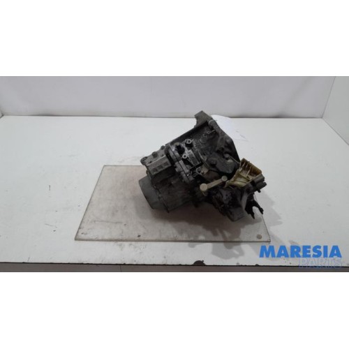 Peugeot - 2008 - Gearbox