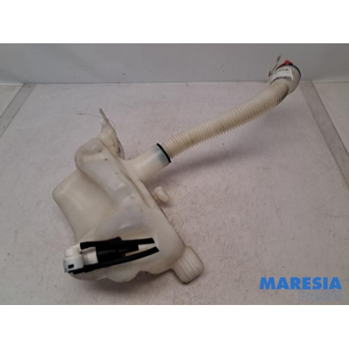 Citroen - Berlingo - Front windscreen washer reservoir